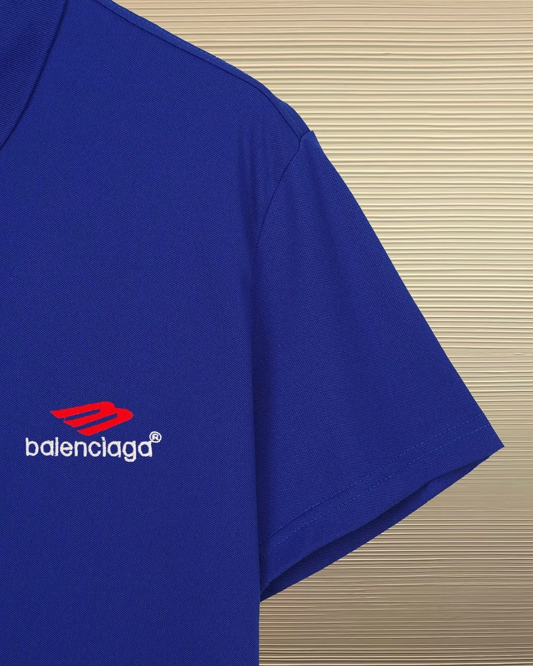 BALENCIAGA* Classic logo 🔥 POLO ✅ Quality ‼ ●100% ●50% 50% ● 200g ● ● 1：1 ● ●Size：M L XL XXL XXXL